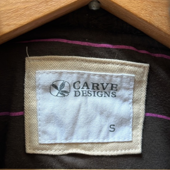 Carve Design hooded jacket. Fall weight. - Picture 3 of 5